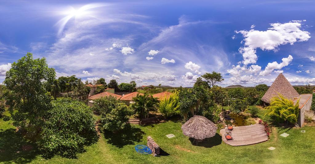 Pousada Paralelo 14 Alto Paraíso de Goiás Kültér fotó